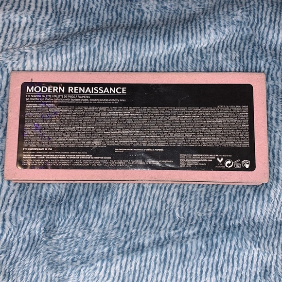 ABH Modern Renaissance Eyeshadow Palette - Picture 3 of 8